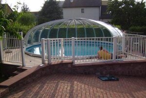 Vöroka Schwimmbad Überdachung RUNDHALLE 8 mm Polycarbonat Doppelstegplatte