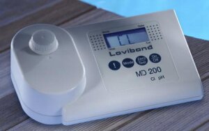 Lovibond Photometer MD 200 - 6 in 1 für Chlor Brom pH-Wert Stabilizer Säurekapazität Ks4.3 und Calciumhärte mit Reagenztabletten