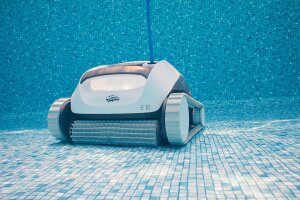 Dolphin E10 Poolroboter Poolsauger mit Aktivbürste und Filterkorb