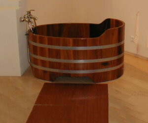 Holzbadewanne Kambala 164 cm x 140 cm