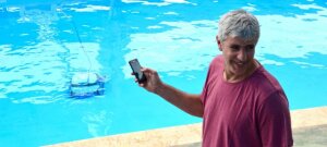 Aktion Dolphin S300i IPhone/Android Smartphone gesteuert mit Caddy