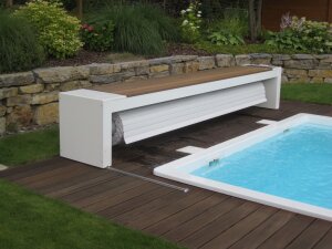 Top Moov Oberflur-Aufrollvorrichtung AquaTop Solar auf Schienen