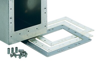 Astral Sprint Flanschsatz V4A mit Dichtungen und Schrauben.