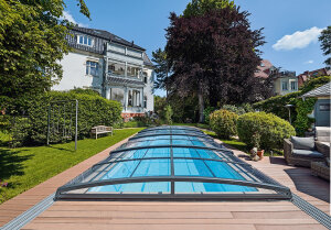 novacomet Schwimmbadüberdachung VISUAL FLACH