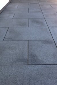Natura Terrassen Platte 600x600x30 mm Granit Mountain grey