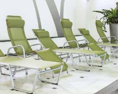 Finnsa Bermuda lounger D74 olive green