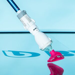 BWT Akku Poolsauger BC02 für kleinere Becken und Whirlpools