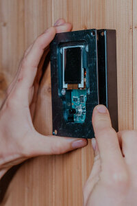 Montagerahmen für das Sauna-Bedienfeld UKU GLAS