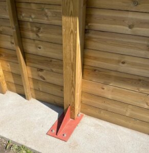 Montage-Upgrade-Set für Interline Holzpools H-Profile mit Fußplatte