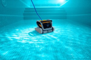 Dolphin E60i Poolroboter mit WLAN & App – bis 15 m