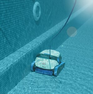 Dolphin S200 Poolroboter für Pools bis 12 m | Aktive Bürste & Top-Load Filter